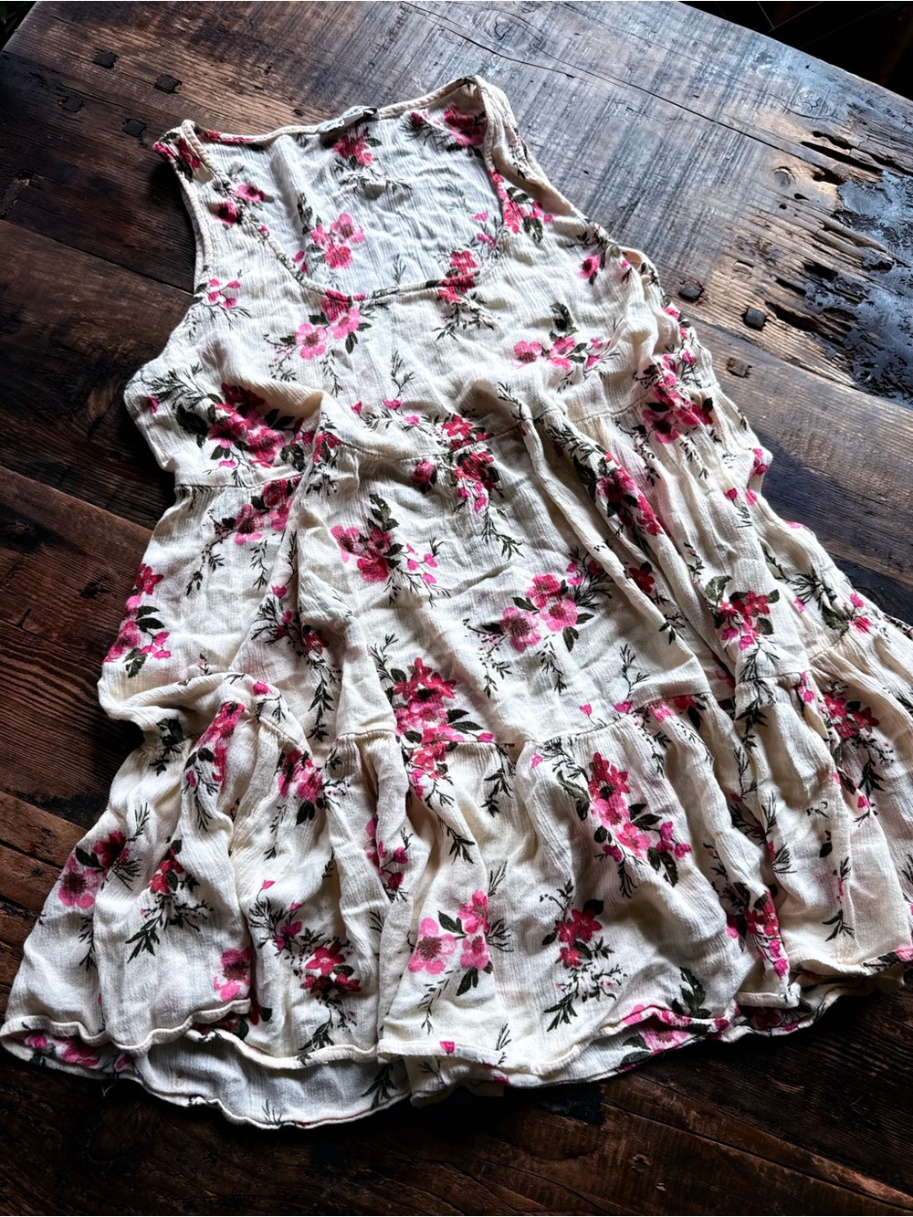 American Eagle Outfitters Cream Floral mini dress with Pink Blossoms size L